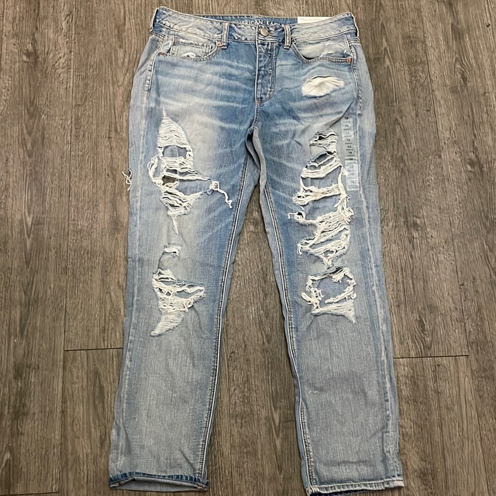 American eagle Tom girl jeans